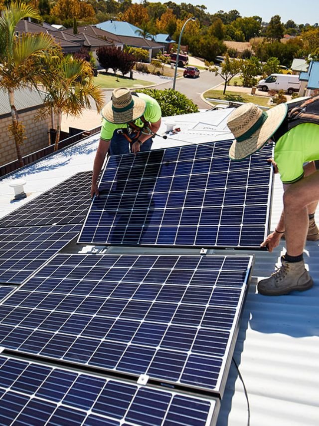 Waaree solar panel offers